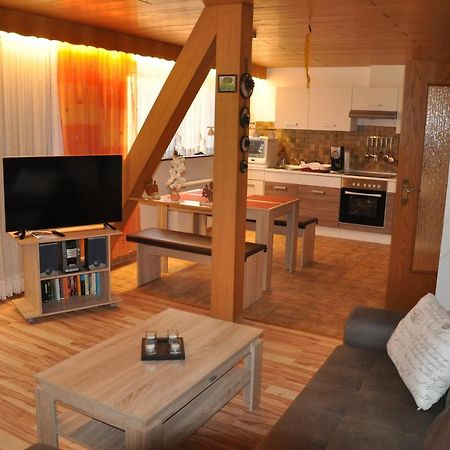 Rentrisch Am Waldrand Apartment Санкт Ингберт Екстериор снимка