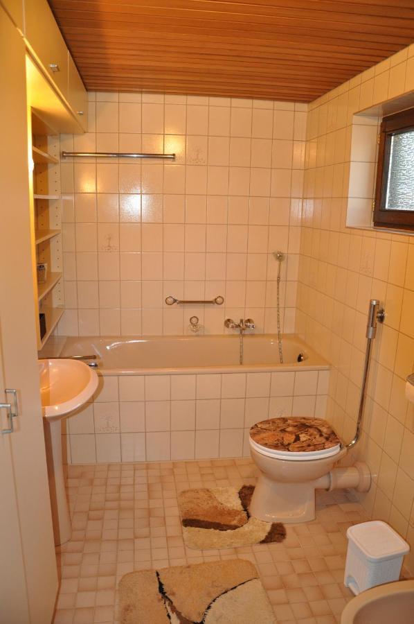 Rentrisch Am Waldrand Apartment Санкт Ингберт Екстериор снимка